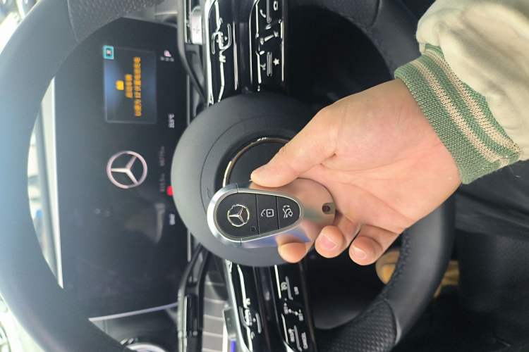 Used Mercedes-Benz C-Class 2022 C 260 L Obsidian Night Sport Edition Interior 1