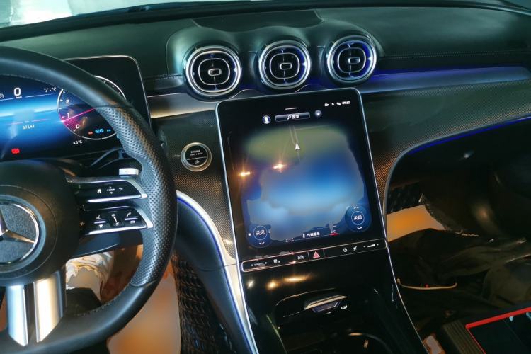 Used Mercedes-Benz C-Class 2022 C 260 L Sport Edition Interior 2