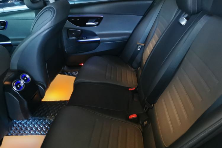 Used Mercedes-Benz C-Class 2022 C 260 L Sport Edition Interior 4