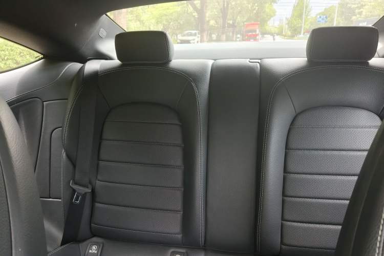 Used Mercedes-Benz C-Class 2022 Refresh C 200 Coupe Interior 9