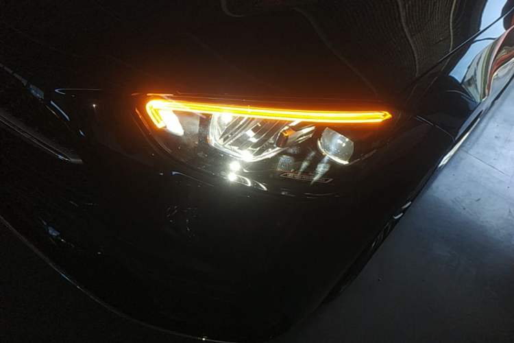 Used Mercedes-Benz C-Class 2022 Restyled C 260 L Sport Edition Left Front Headlight