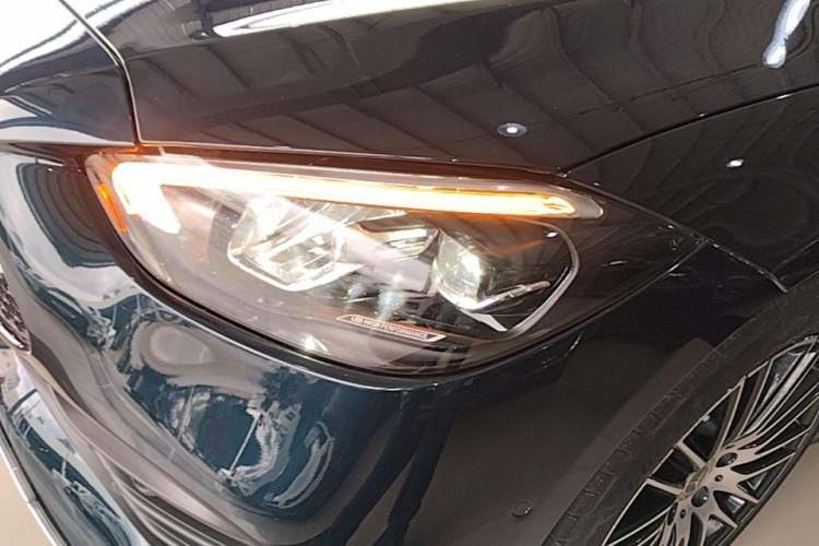 Used Mercedes-Benz C-Class 2022 Restyled C 260 L Sport Edition Left Front Headlight