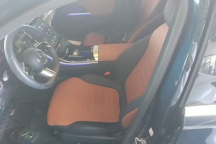 Used Mercedes-Benz C-Class 2022 Restyled C 260 L Sport Edition Left Front Seat