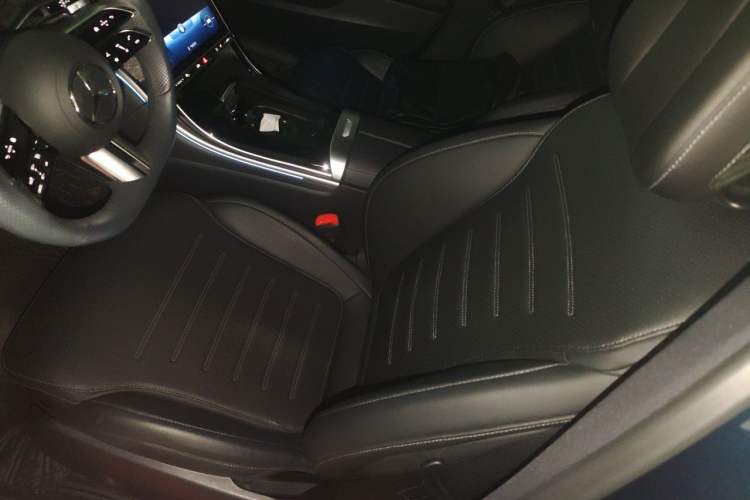 Used Mercedes-Benz C-Class 2022 Restyled C 260 L Sport Edition Left Front Seat