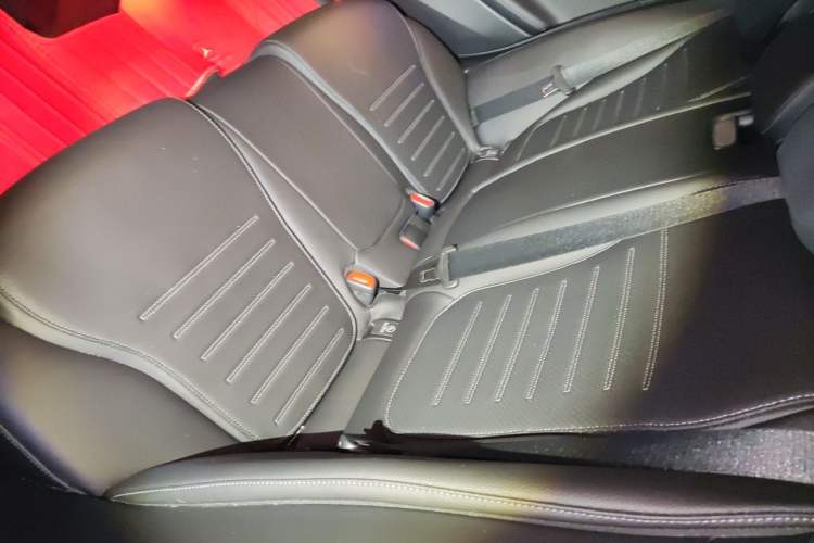 Used Mercedes-Benz C-Class 2022 Restyled C 200 L Sport Edition Left Rear Seat