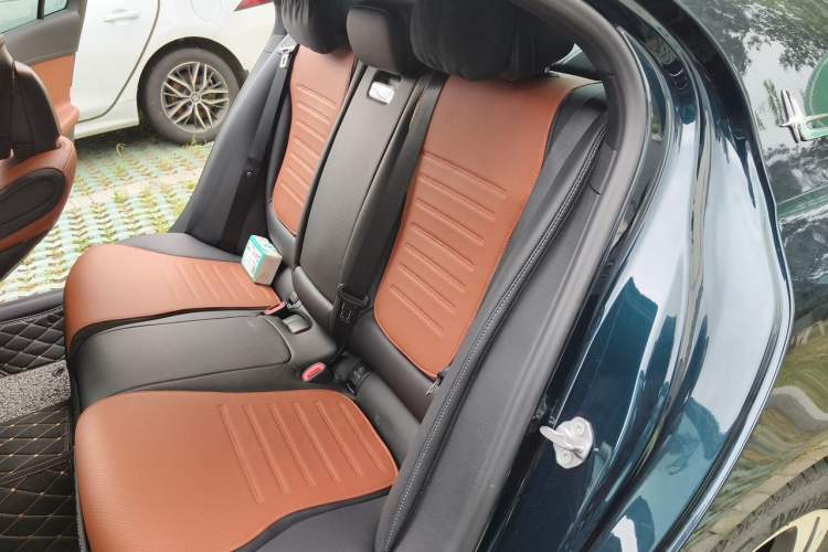 Used Mercedes-Benz C-Class 2022 C 200 L Sport Edition Left Rear Seat