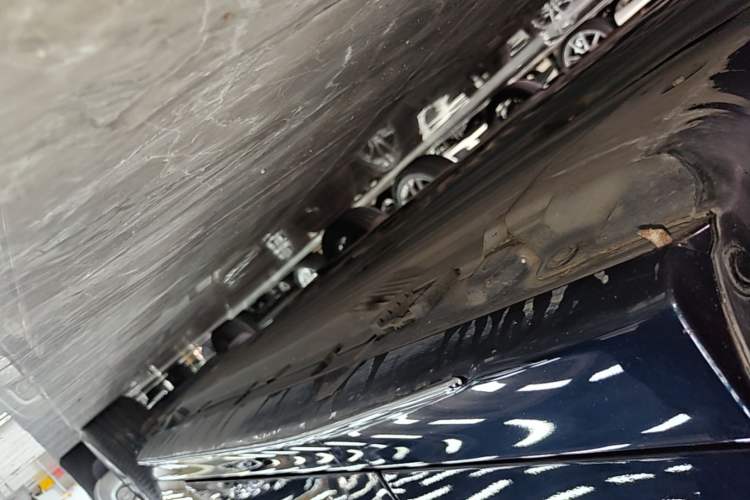 Used Mercedes-Benz C-Class 2022 C 200 L Sport Edition Left Side Sill