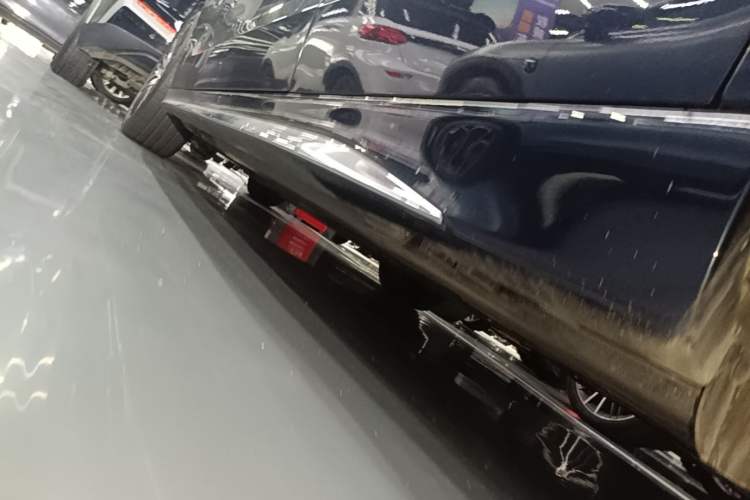 Used Mercedes-Benz C-Class 2022 Restyled C 260 L Sport Edition Left Side Sill