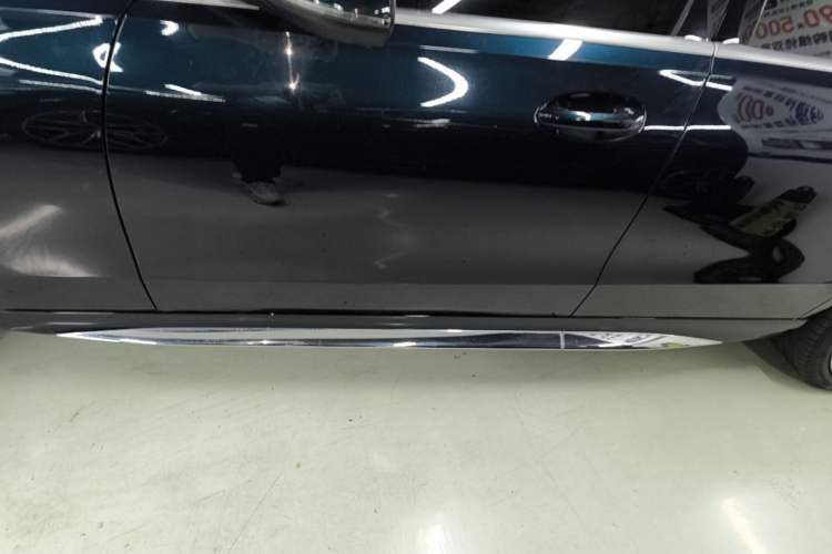 Used Mercedes-Benz C-Class 2022 Restyled C 260 L Sport Edition Left Side Sill