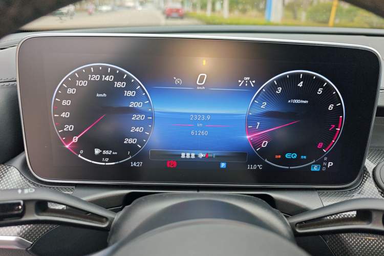 Used Mercedes-Benz C-Class 2022 Restyled C 260 L Sport Edition Odometer Close Up