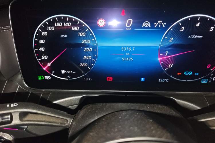 Used Mercedes-Benz C-Class 2022 C 260 L Obsidian Night Sport Edition Odometer Close Up
