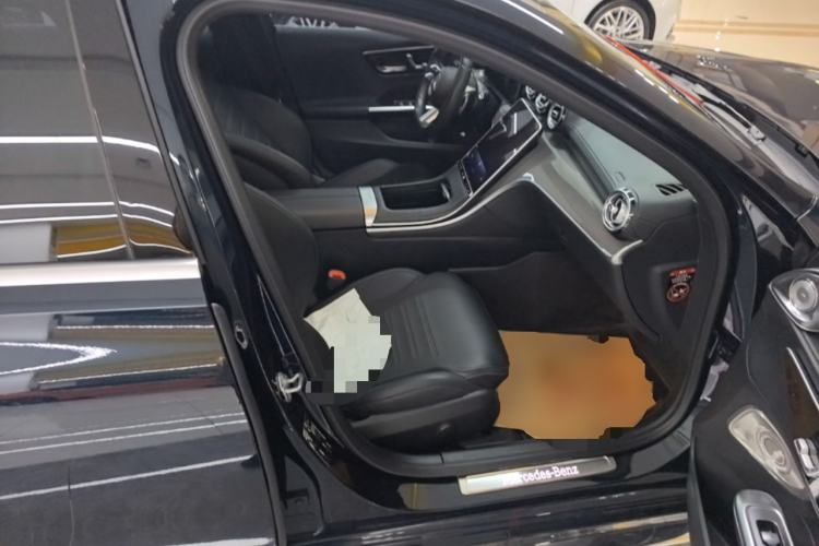 Used Mercedes-Benz C-Class 2022 Restyled C 260 L Sport Edition Right Front Seat