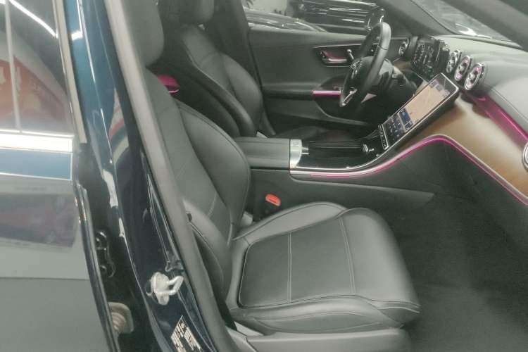 Used Mercedes-Benz C-Class 2022 C 260 L Right Front Seat