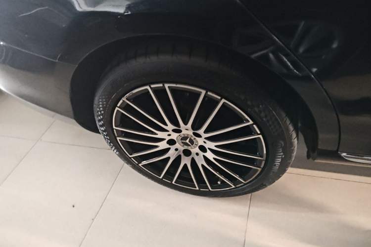 Used Mercedes-Benz C-Class 2022 C 260 L Right Rear Wheel Hub