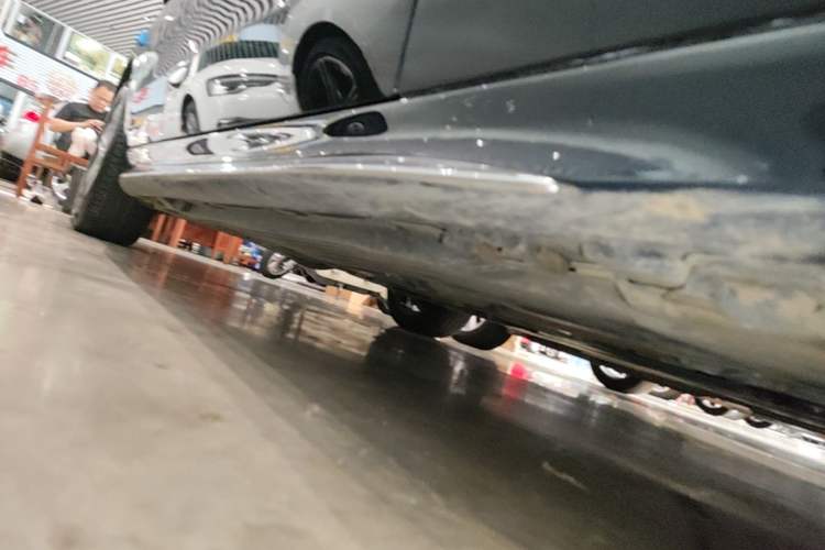 Used Mercedes-Benz C-Class 2022 C 200 L Sport Edition Right Side Sill