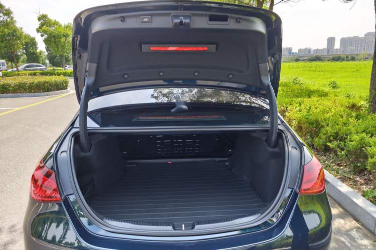 Used Mercedes-Benz C-Class 2022 Restyled C 260 L Sport Edition Trunk