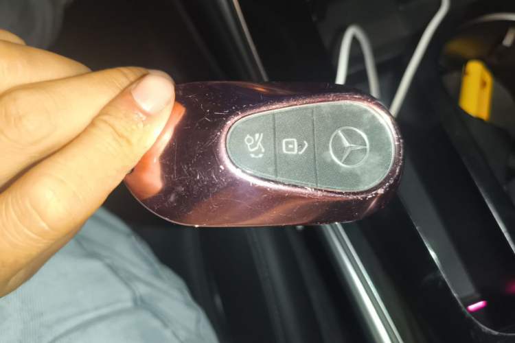Used Mercedes-Benz C-Class 2022 C 200 L Sport Edition Vehicle Key
