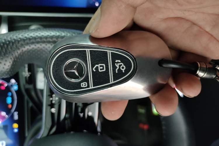 Used Mercedes-Benz C-Class 2022 Revised C 260 L Starry Night Sport Edition Vehicle Key