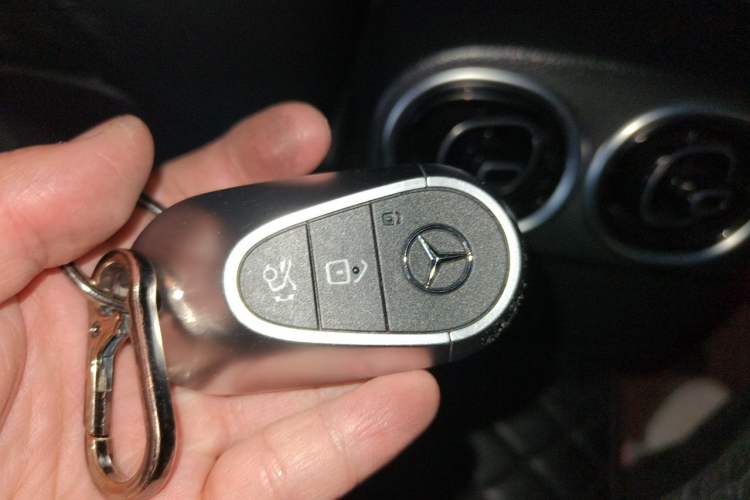 Used Mercedes-Benz C-Class 2022 C 200 L Sport Edition Vehicle Key