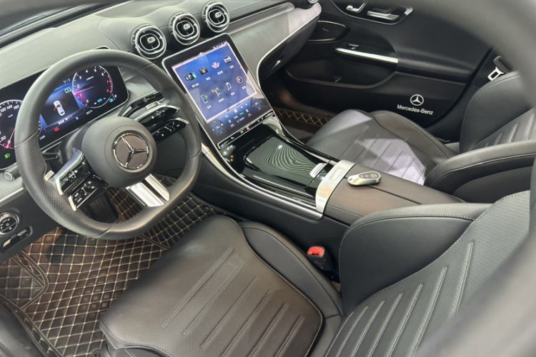 Used Mercedes-Benz C-Class 2022 Restyled C 260 L Sport Edition Interior 10