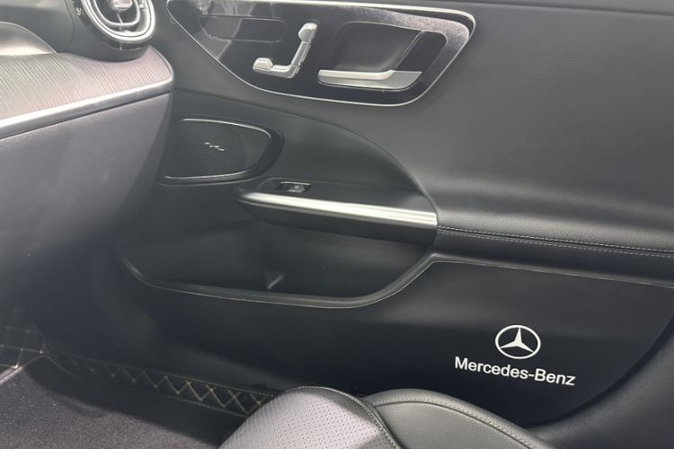 Used Mercedes-Benz C-Class 2022 Restyled C 260 L Sport Edition Interior 7