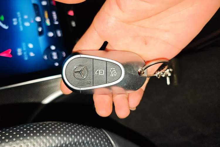 Used Mercedes-Benz C-Class 2022 C 260 L Sport Edition Vehicle Key