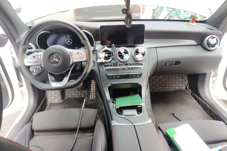 Used Mercedes-Benz C-Class 2022 Refreshed C 260 Coupe Center Console