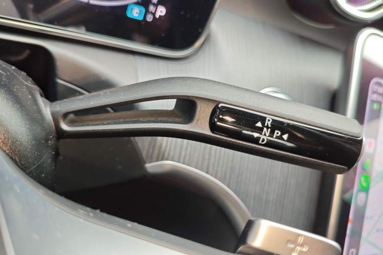 Used Mercedes-Benz C-Class 2022 Restyled C 200 L Sport Edition Gear Lever