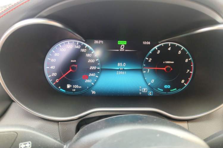 Used Mercedes-Benz C-Class 2022 Refreshed C 260 Coupe Odometer Close Up