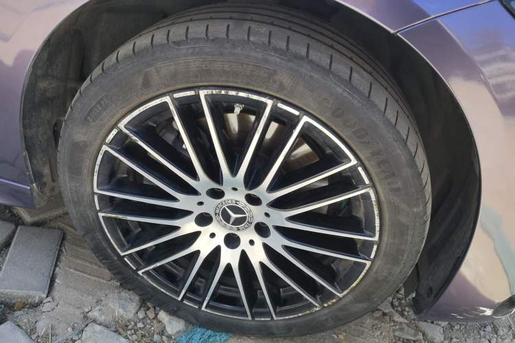 Used Mercedes-Benz C-Class 2022 Facelift C 260 L Right Front Wheel Hub