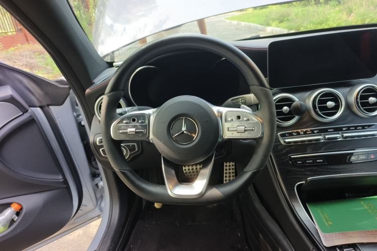 Used Mercedes-Benz C-Class 2022 Refreshed C 260 Coupe Steering Wheel