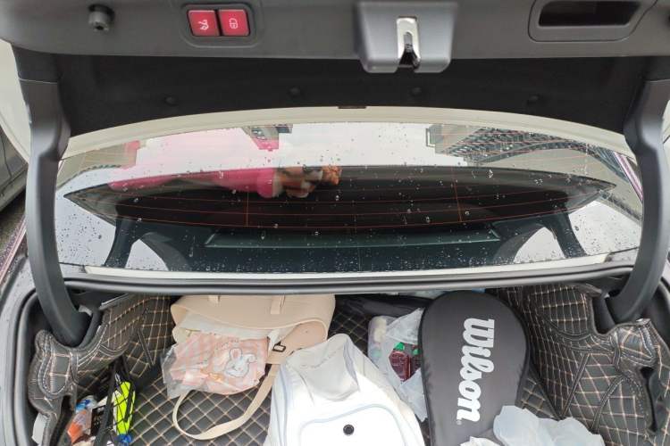 Used Mercedes-Benz C-Class 2022 Restyled C 200 L Sport Edition Trunk