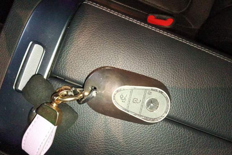 Used Mercedes-Benz C-Class 2022 C 260 L Obsidian Night Sport Edition Vehicle Key