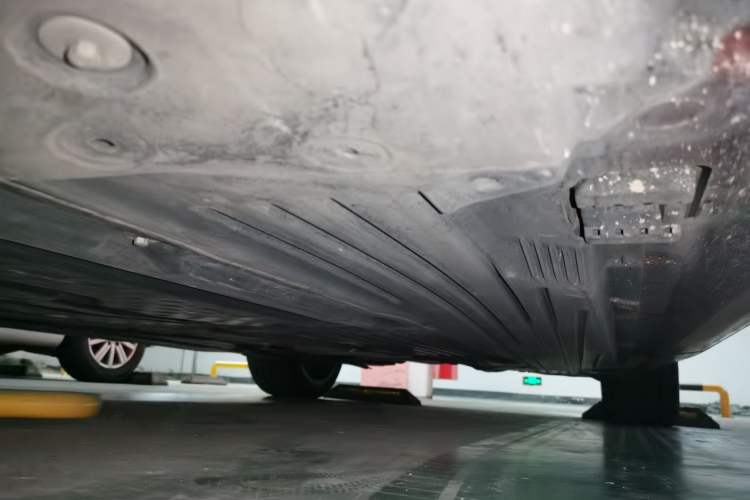 Used Mercedes-Benz C-Class 2022 C 260 L Sport Edition Chassis Front Left