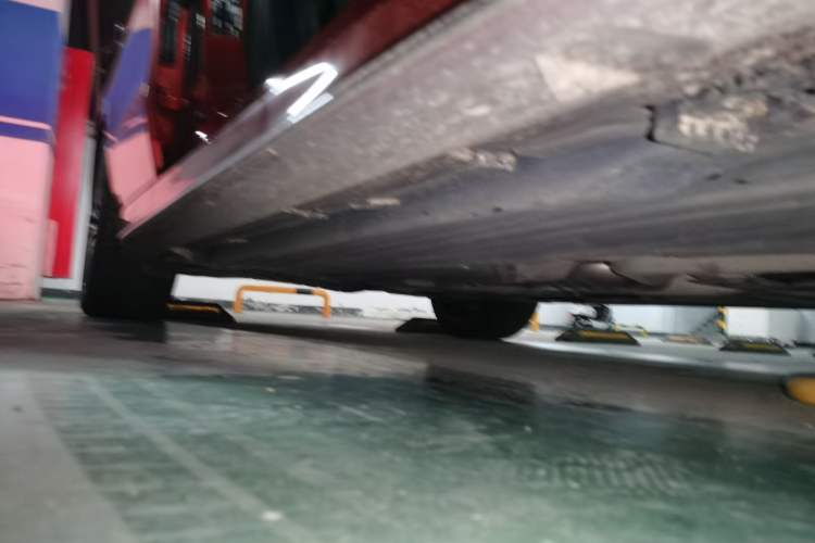 Used Mercedes-Benz C-Class 2022 C 260 L Sport Edition Chassis Front Right
