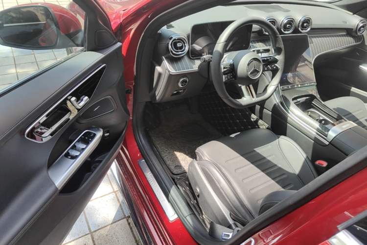 Used Mercedes-Benz C-Class 2022 C 260 L Sport Edition Driver Seat