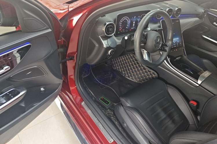 Used Mercedes-Benz C-Class 2022 C 200 L Sport Edition Driver Seat