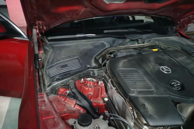 Used Mercedes-Benz C-Class 2022 C 260 L Sport Edition Engine Bay Right