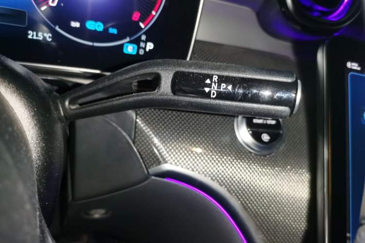 Used Mercedes-Benz C-Class 2022 C 260 L Sport Edition Gear Lever