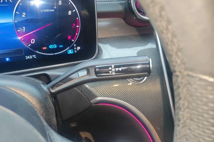 Used Mercedes-Benz C-Class 2022 Restyled C 260 L Sport Edition Gear Lever
