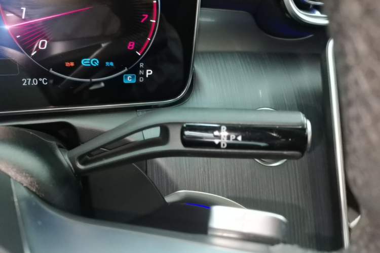 Used Mercedes-Benz C-Class 2022 C 260 L Sport Edition Gear Lever
