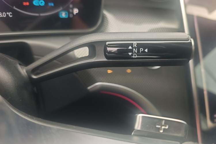 Used Mercedes-Benz C-Class 2022 C 260 L Sport Edition Gear Lever