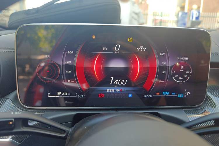 Used Mercedes-Benz C-Class 2022 Restyled C 260 L Sport Edition Instrument Cluster