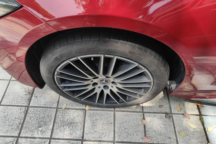 Used Mercedes-Benz C-Class 2022 C 260 L Sport Edition Left Front Wheel Hub
