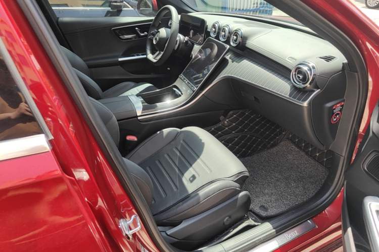 Used Mercedes-Benz C-Class 2022 C 260 L Sport Edition Right Front Seat