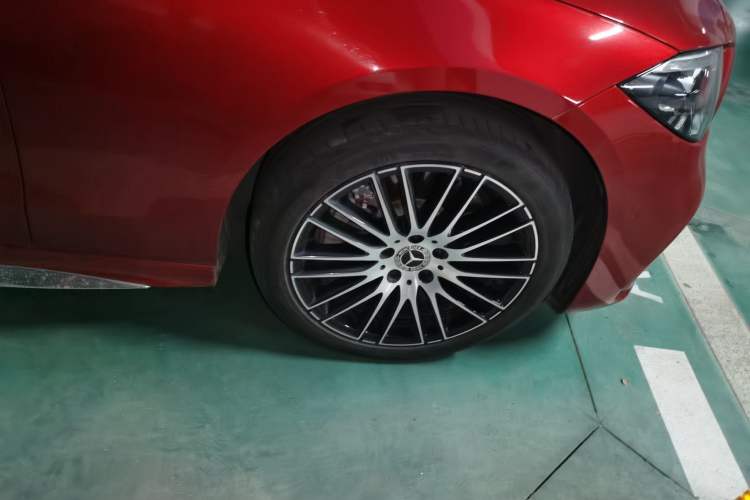 Used Mercedes-Benz C-Class 2022 C 260 L Sport Edition Right Front Wheel Hub