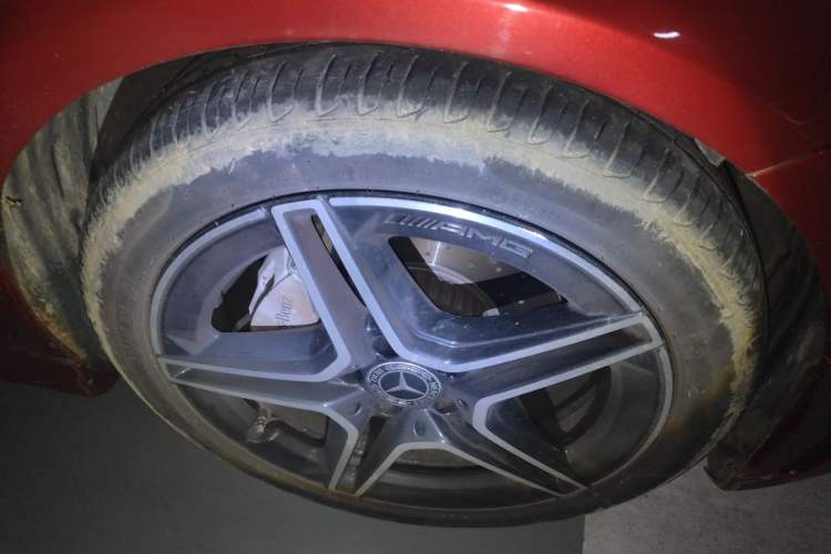 Used Mercedes-Benz C-Class 2022 Refreshed C 260 Coupe Right Front Wheel Hub