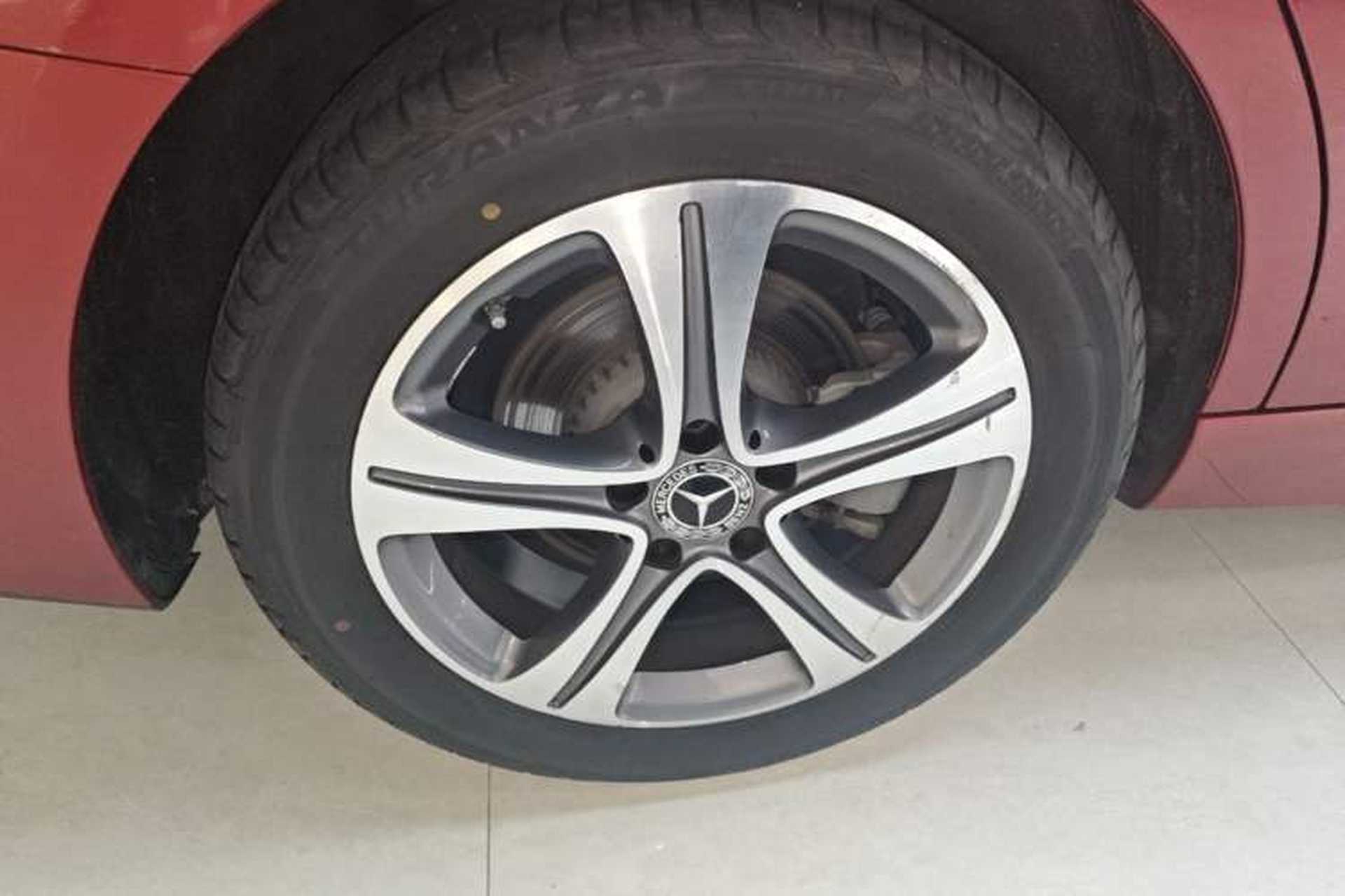 Used Mercedes-Benz C-Class 2022 C 200 L Sport Edition Right Rear Wheel Hub