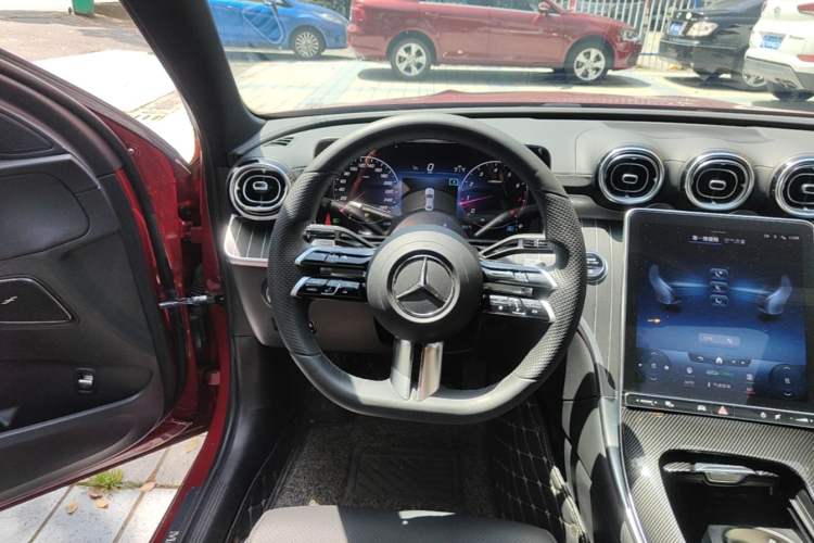 Used Mercedes-Benz C-Class 2022 C 260 L Sport Edition Steering Wheel