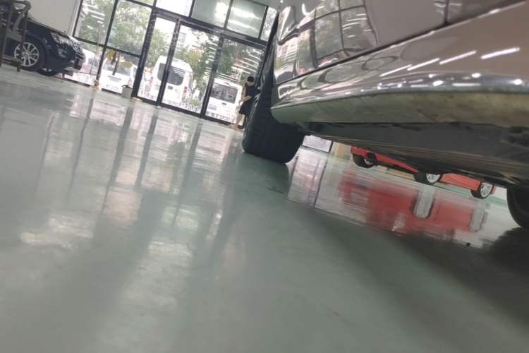 Used Mercedes-Benz C-Class 2022 Restyled C 260 L Sport Edition Right Side Sill